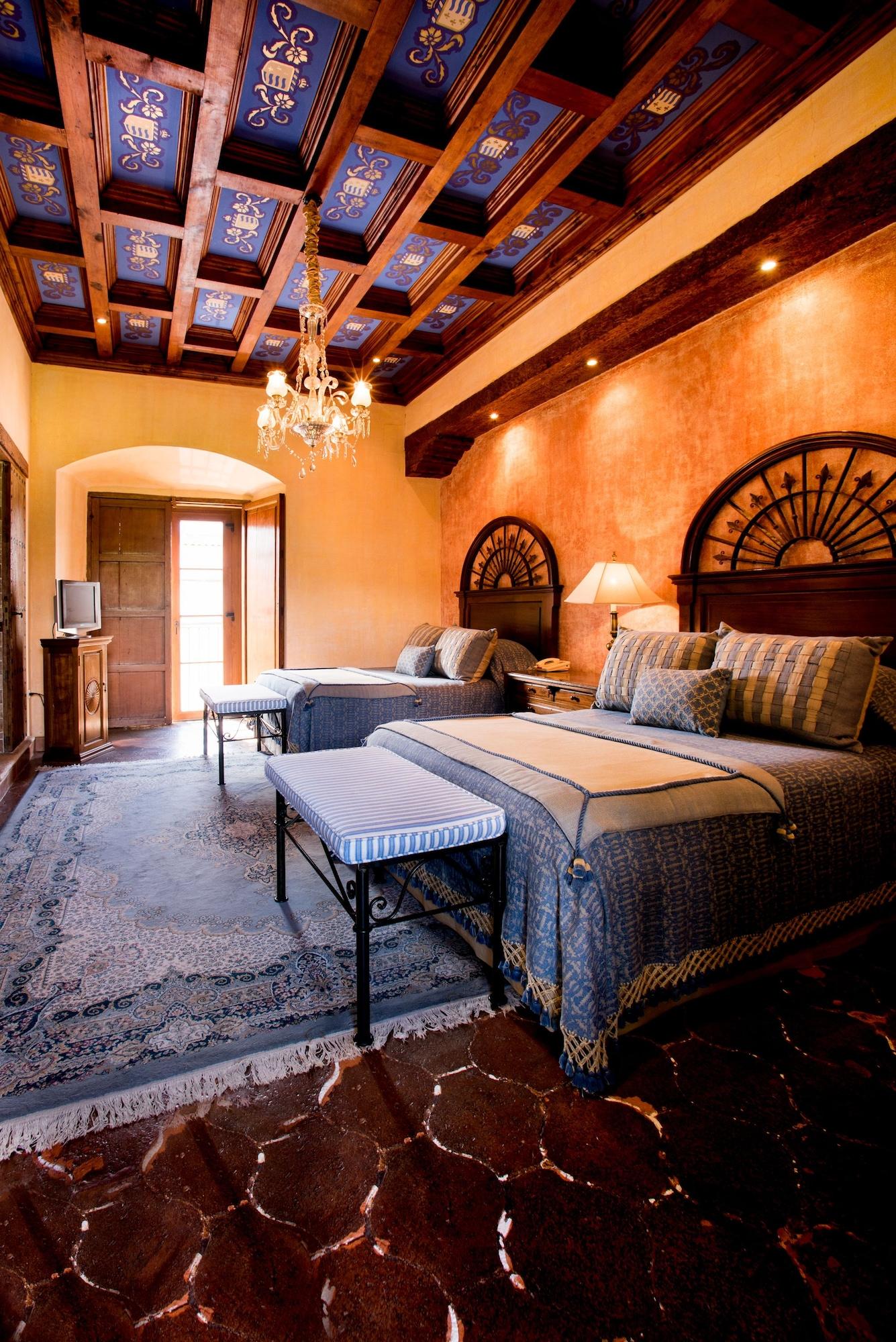 Hotel Palacio De Dona Leonor アンティグア・グアテマラ エクステリア 写真