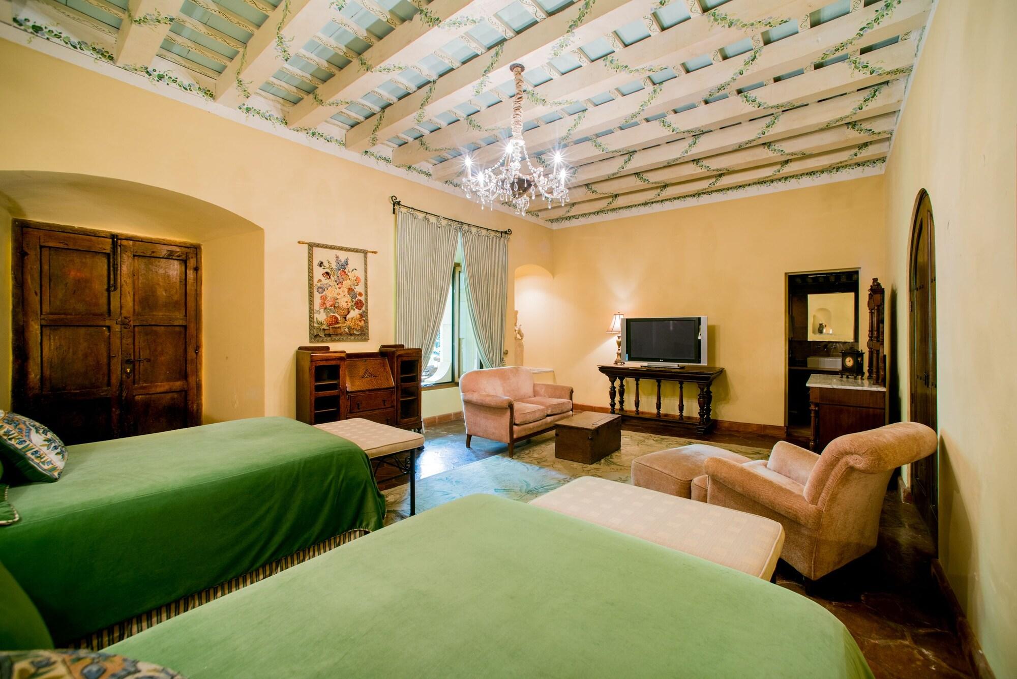 Hotel Palacio De Dona Leonor アンティグア・グアテマラ エクステリア 写真