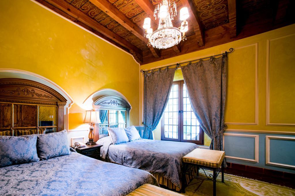Hotel Palacio De Dona Leonor アンティグア・グアテマラ エクステリア 写真