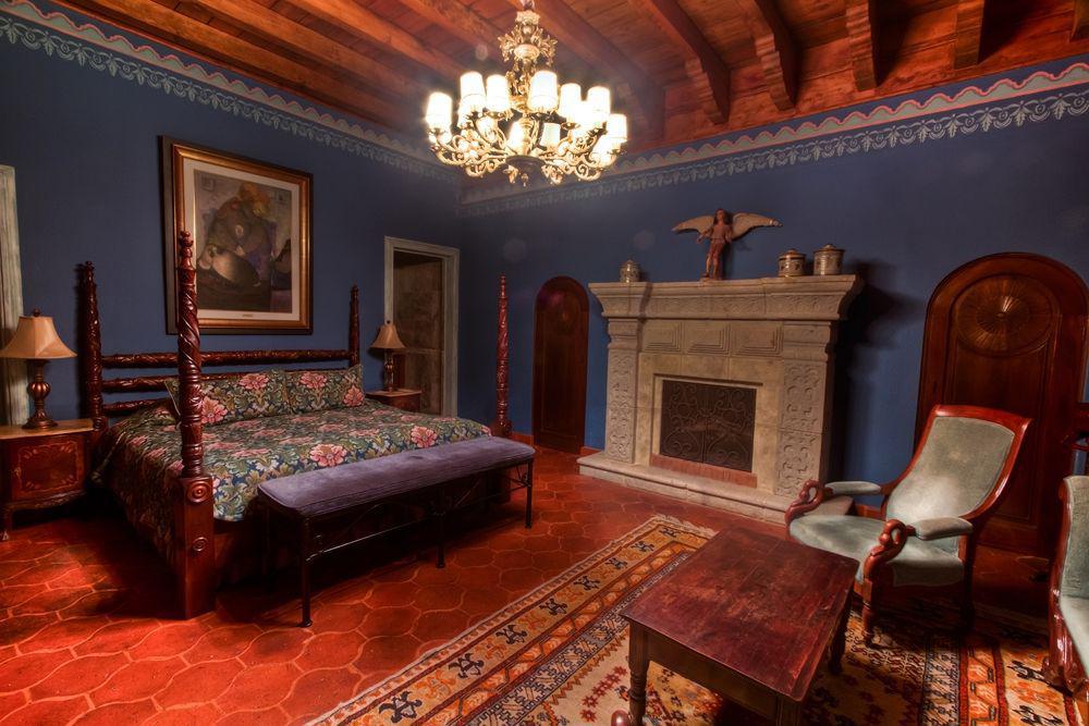 Hotel Palacio De Dona Leonor アンティグア・グアテマラ エクステリア 写真